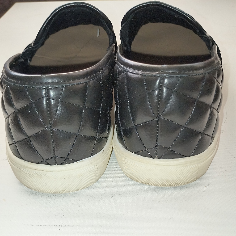 Torrid Black Quilted Slip-On Sneakers - Picture 4 of 6